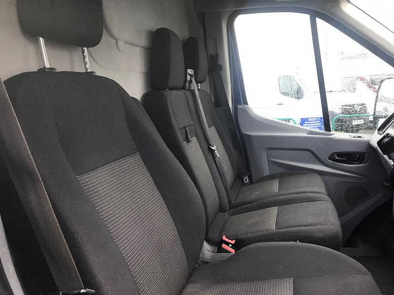 Ford Transit 2.2 TDCi 350 Panel Van 5dr Diesel Manual RWD L3 H3 Euro 5 (125 ps) 5dr Manual 2026