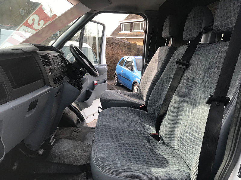 Ford Transit 2.2L 350 P/V Diesel Manual Euro 5 (99 bhp) 5dr Manual 2026