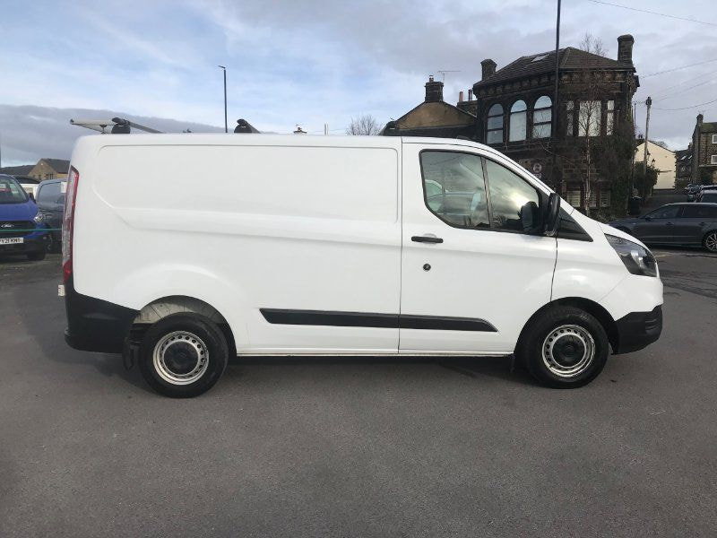 Ford Transit Custom 2.0 280 EcoBlue Leader Panel Van 5dr Diesel Manual L1 H1 Euro 6 (s/s) (105 ps) 5dr Manual 2026