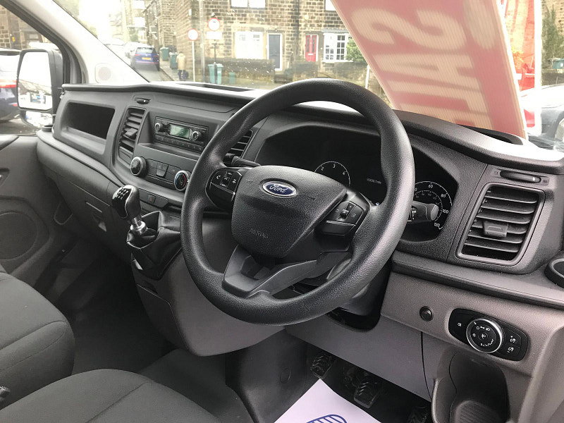 Ford Transit Custom 2.0 280 EcoBlue Panel Van 5dr Diesel Manual L1 H1 Euro 6 (105 ps) 5dr Manual 2026