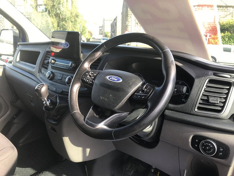Ford Transit Custom 2.0 300 EcoBlue Trend Panel Van 5dr Diesel Manual L2 H1 Euro 6 (s/s) (105 ps) 5dr Manual 2026