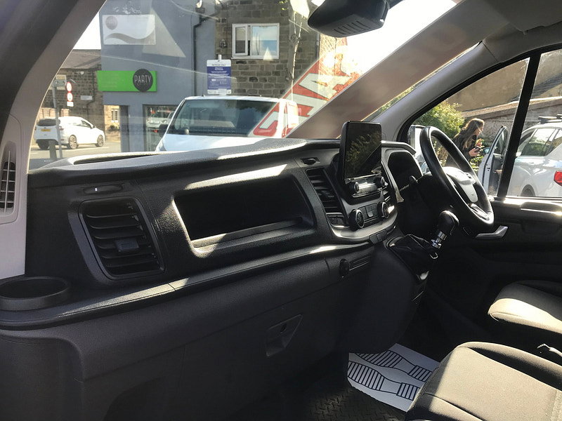 Ford Transit Custom 2.0 300 EcoBlue Trend Panel Van 5dr Diesel Manual L2 H1 Euro 6 (s/s) (105 ps) 5dr Manual 2026