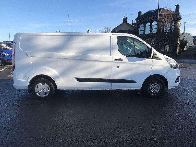Ford Transit Custom 2.0 300 EcoBlue Trend Panel Van 5dr Diesel Manual L2 H1 Euro 6 (s/s) (105 ps) 5dr Manual 2026
