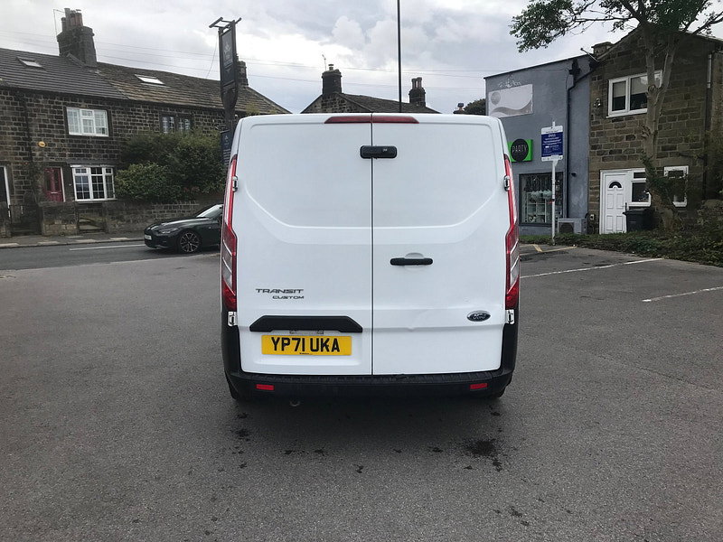 Ford Transit Custom 2.0 300 EcoBlue Leader Panel Van 5dr Diesel Manual L2 H1 Euro 6 (s/s) (105 ps) 5dr Manual 2026