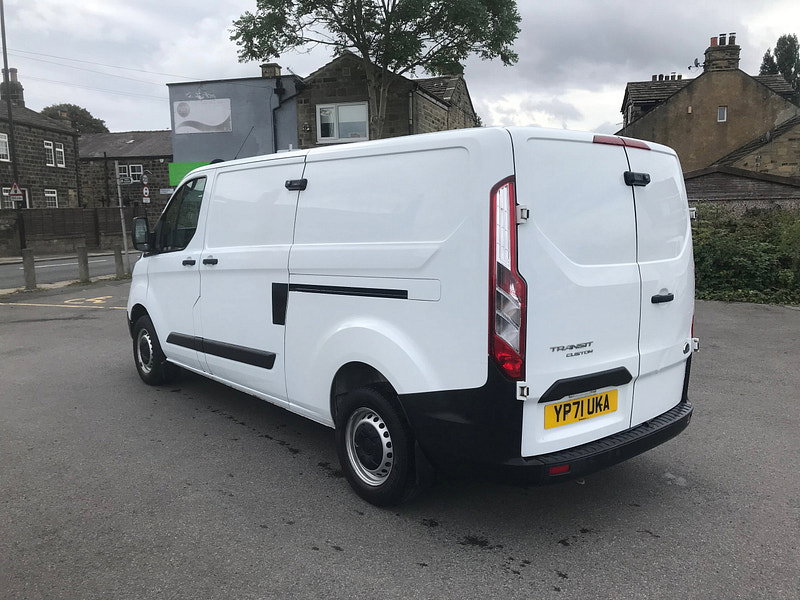 Ford Transit Custom 2.0 300 EcoBlue Leader Panel Van 5dr Diesel Manual L2 H1 Euro 6 (s/s) (105 ps) 5dr Manual 2026