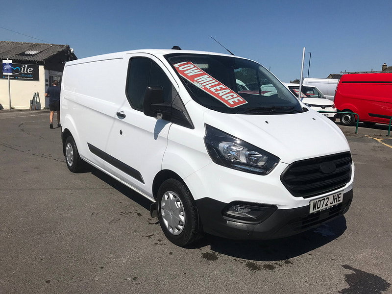 Ford Transit Custom 2.0 300 EcoBlue Leader Panel Van 5dr Diesel Manual L2 H1 Euro 6 (s/s) (130 ps) 5dr Manual 2026
