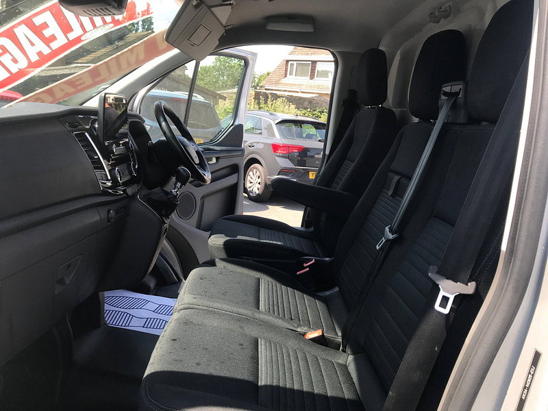 Ford Transit Custom 2.0 300 EcoBlue Limited Panel Van 5dr Diesel Manual L1 H1 Euro 6 (s/s) (130 ps) 5dr Manual 2026