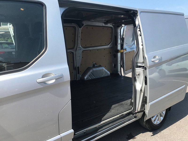 Ford Transit Custom 2.0 300 EcoBlue Limited Panel Van 5dr Diesel Manual L1 H1 Euro 6 (s/s) (130 ps) 5dr Manual 2026