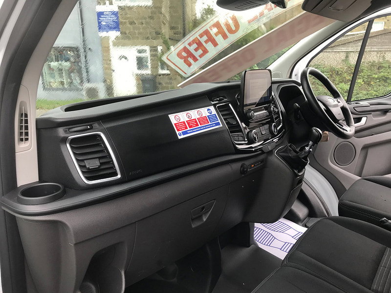 Ford Transit Custom 2.0 300 EcoBlue Limited Panel Van 5dr Diesel Manual L2 H1 Euro 6 (s/s) (130 ps) 5dr Manual 2026