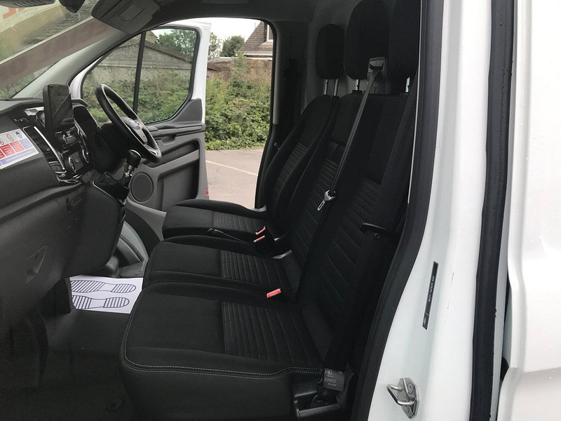 Ford Transit Custom 2.0 300 EcoBlue Limited Panel Van 5dr Diesel Manual L2 H1 Euro 6 (s/s) (130 ps) 5dr Manual 2026