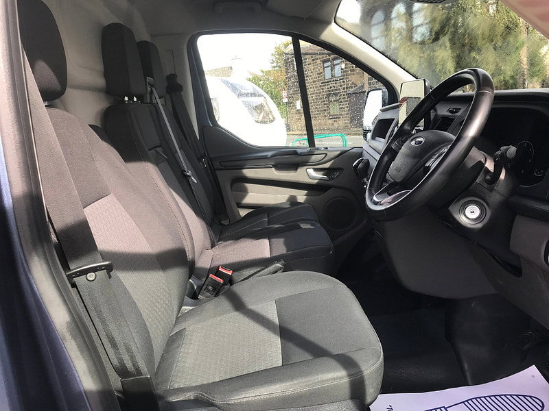 Ford Transit Custom 2.0 340 EcoBlue MHEV Trend Panel Van 5dr Diesel Manual L2 H2 Euro 6 (s/s) (130 ps) 5dr Manual 2026