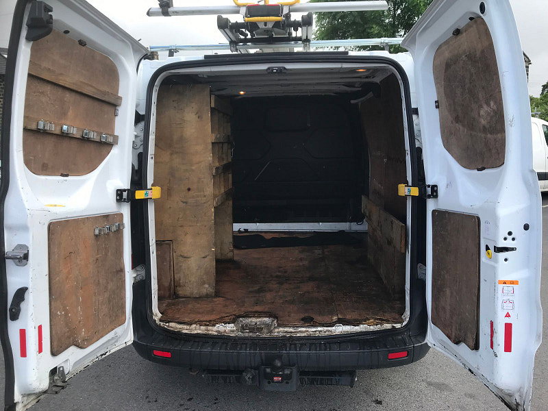 Ford Transit Custom 2.0L 270 LR P/V Diesel Manual Euro 6 (103 bhp) 5dr Manual 2026