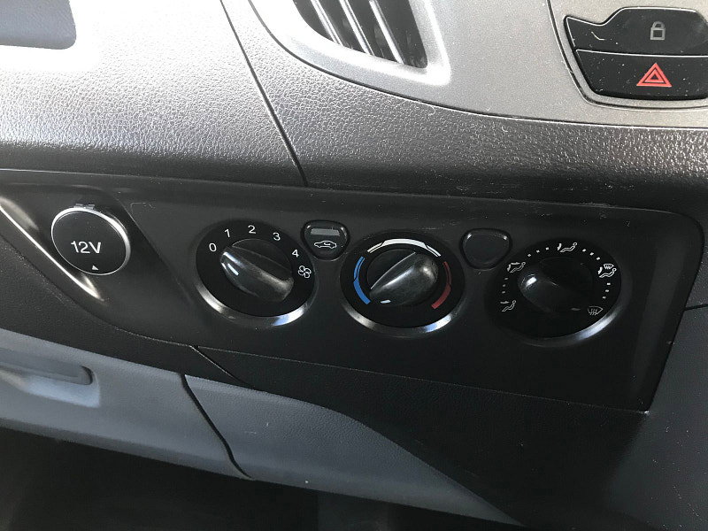 Ford Transit Custom 2.0L 270 LR P/V Diesel Manual Euro 6 (103 bhp) 5dr Manual 2026