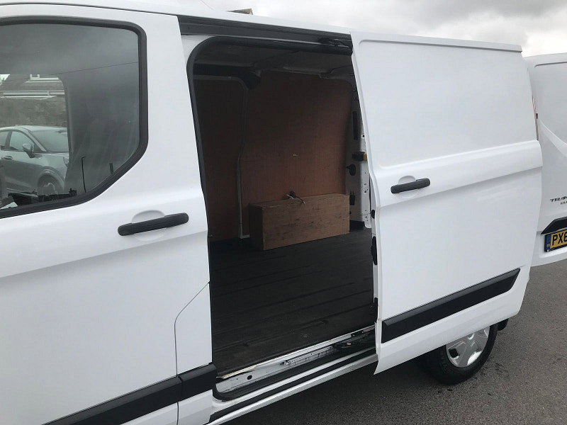 Ford Transit Custom 2.0L 280 Trend EcoBlue Diesel Manual Euro 6 (104 bhp) 5dr Manual 2026