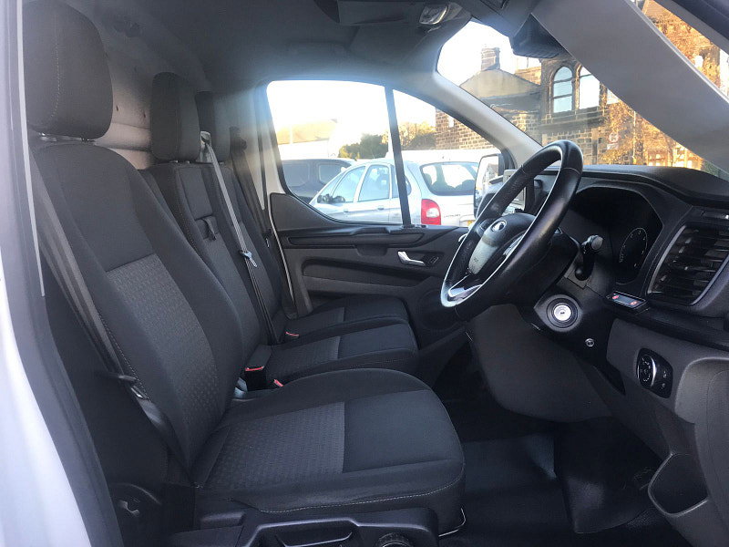 Ford Transit Custom 2.0L 280 TREND P/V L1 H1 Diesel Manual Euro 6 (128 bhp) 5dr Manual 2026