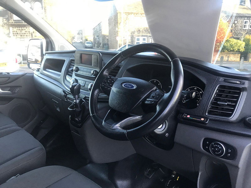 Ford Transit Custom 2.0L 280 TREND P/V L1 H1 Diesel Manual Euro 6 (128 bhp) 5dr Manual 2026