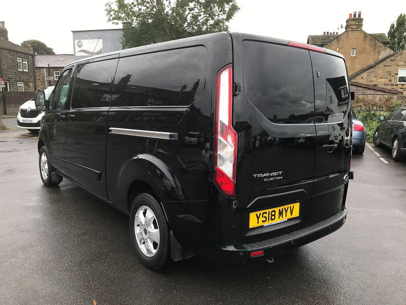 Ford Transit Custom 2.0L 290 Limited Diesel Manual Euro 6 (129 bhp) 5dr Manual 2026