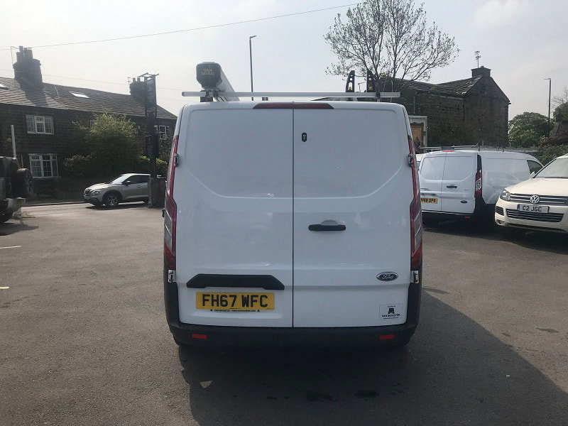Ford Transit Custom 2.0L 290 LR P/V Diesel Manual Euro 6 (103 bhp) 5dr Manual 2026