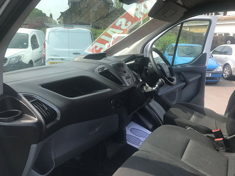 Ford Transit Custom 2.0L 290 LR P/V Diesel Manual Euro 6 (103 bhp) 5dr Manual 2026
