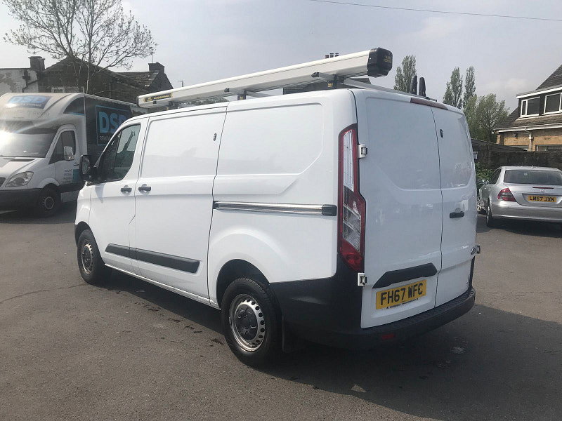 Ford Transit Custom 2.0L 290 LR P/V Diesel Manual Euro 6 (103 bhp) 5dr Manual 2026