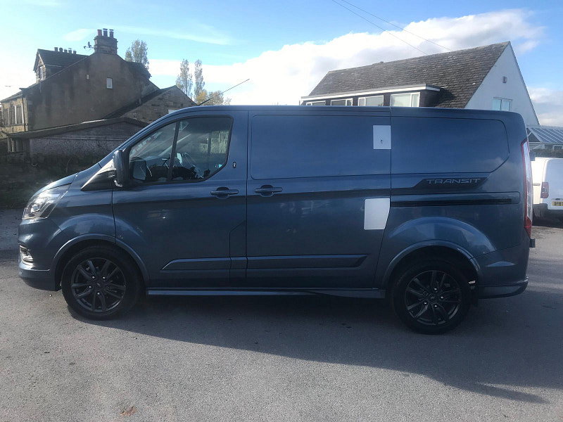 Ford Transit Custom 2.0L 290 Sport EcoBlue Diesel Manual Euro 6 (182 bhp) 5dr Manual 2026