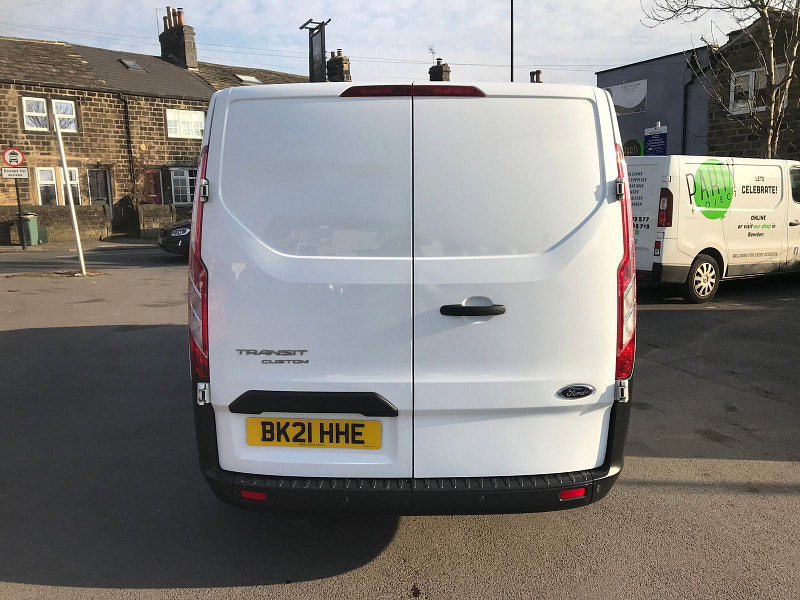 Ford Transit Custom 2.0L 300 LEADER P/V ECOBLUE Diesel Manual Euro 6 (104 bhp) 5dr Manual 2026