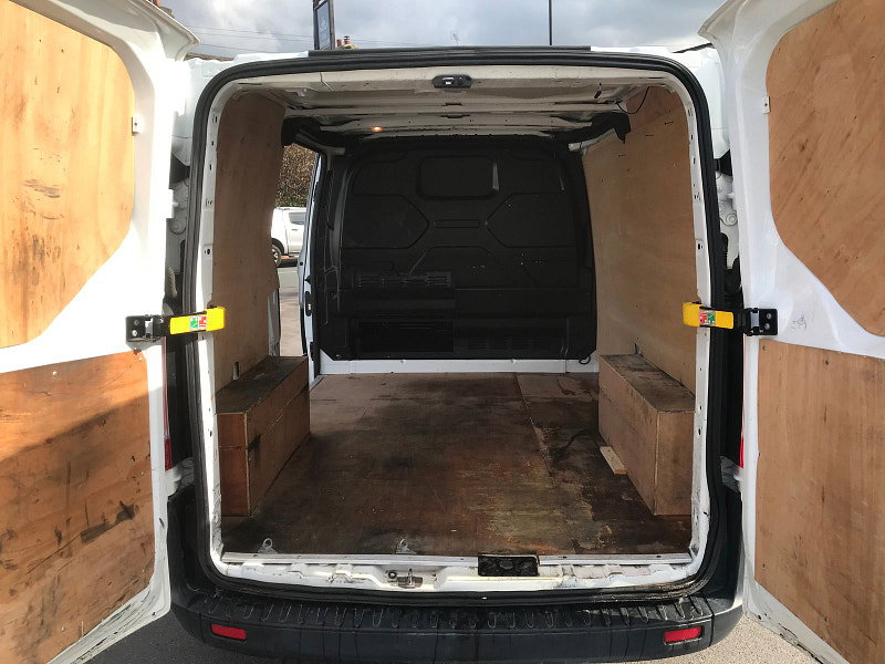 Ford Transit Custom 2.0L 300 LEADER P/V ECOBLUE Diesel Manual Euro 6 (128 bhp) 5dr Manual 2026