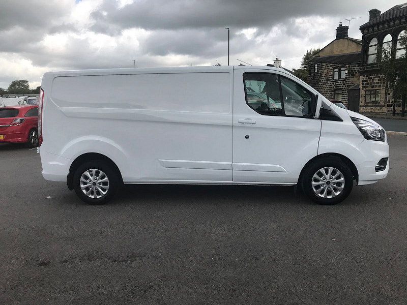 Ford Transit Custom 2.0L 300 Limited EcoBlue 5dr Diesel Manual Euro 6 (128 bhp) 5dr Manual 2026