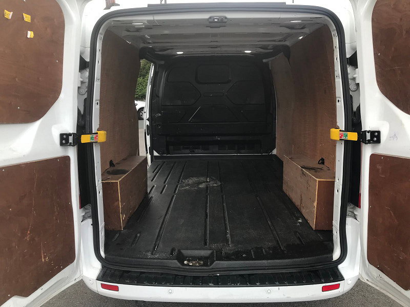 Ford Transit Custom 2.0L 300 Limited EcoBlue 5dr Diesel Manual Euro 6 (128 bhp) 5dr Manual 2026
