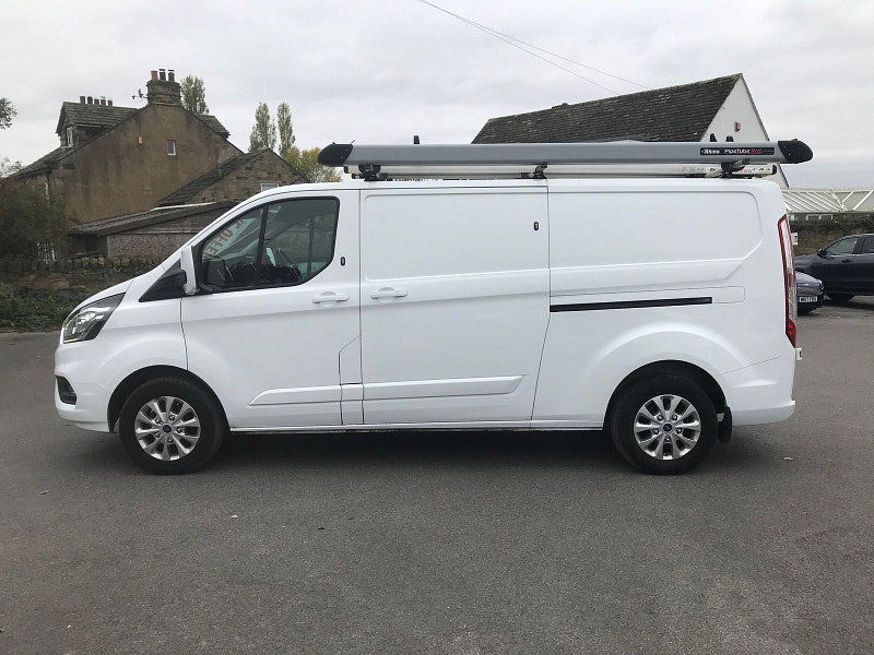 Ford Transit Custom 2.0L 300 Limited EcoBlue 5dr Diesel Manual Euro 6 (128 bhp) 5dr Manual 2026