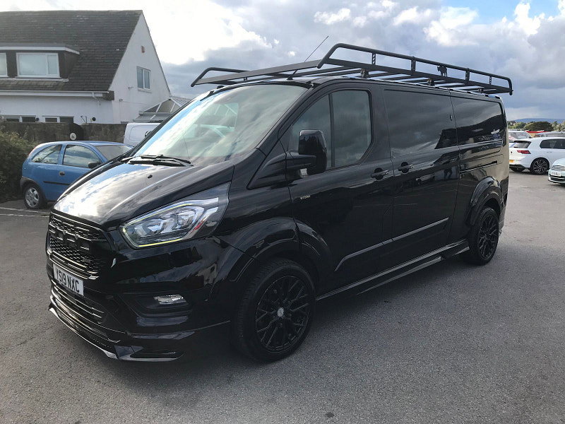 Ford Transit Custom 2.0L 300 LIMITED P/V L2 H1 Diesel Manual Euro 6 (128 bhp) 5dr Manual 2026