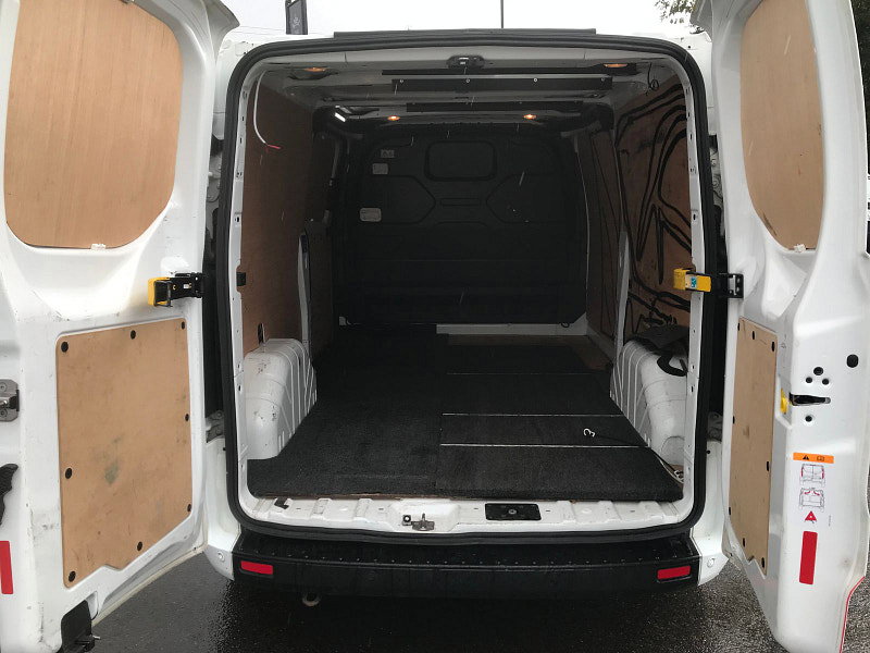 Ford Transit Custom 2.0L 300 Trend EcoBlue 5dr Diesel Manual Euro 6 (104 bhp) 5dr Manual 2026