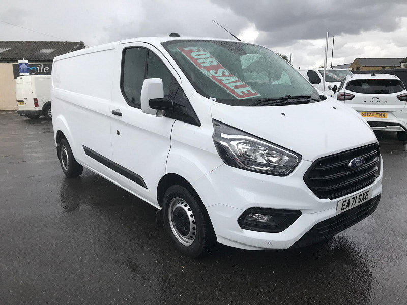 Ford Transit Custom 2.0L 300 Trend EcoBlue 5dr Diesel Manual Euro 6 (104 bhp) 5dr Manual 2026