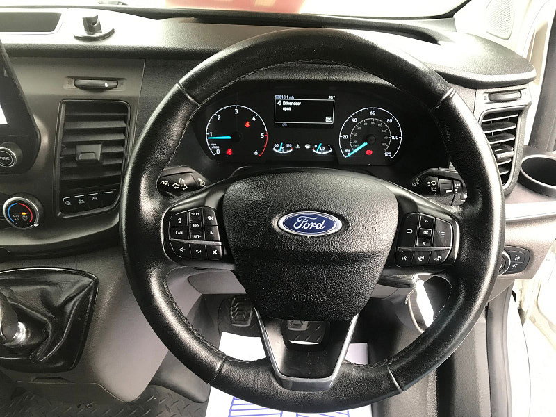 Ford Transit Custom 2.0L 300 Trend EcoBlue 5dr Diesel Manual Euro 6 (104 bhp) 5dr Manual 2026