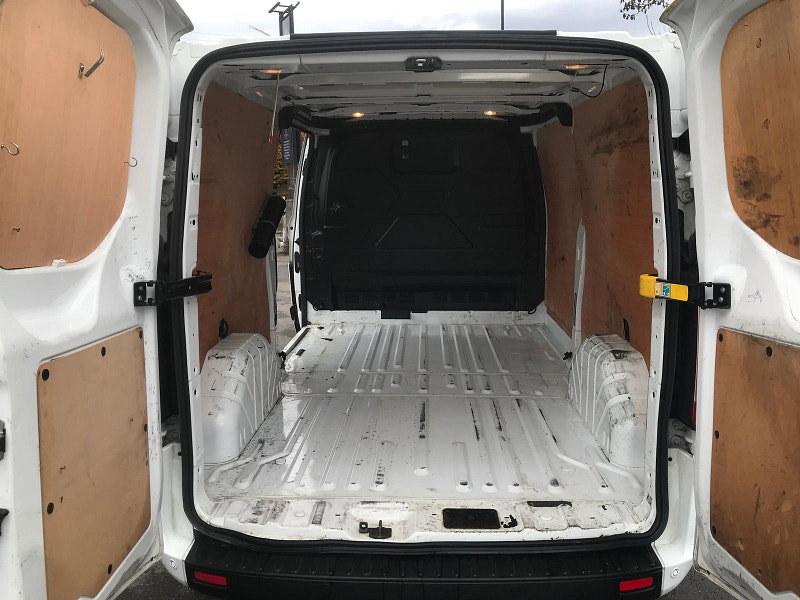 Ford Transit Custom 2.0L 300 Trend EcoBlue 5dr Diesel Manual Euro 6 (104 bhp) 5dr Manual 2026