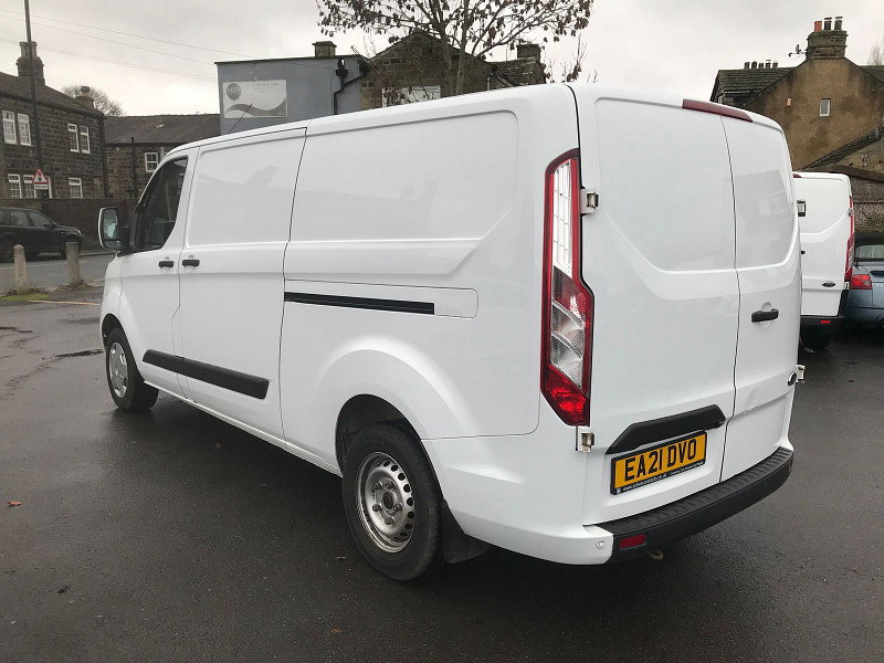 Ford Transit Custom 2.0L 300 Trend EcoBlue 5dr Diesel Manual Euro 6 (104 bhp) 5dr Manual 2026