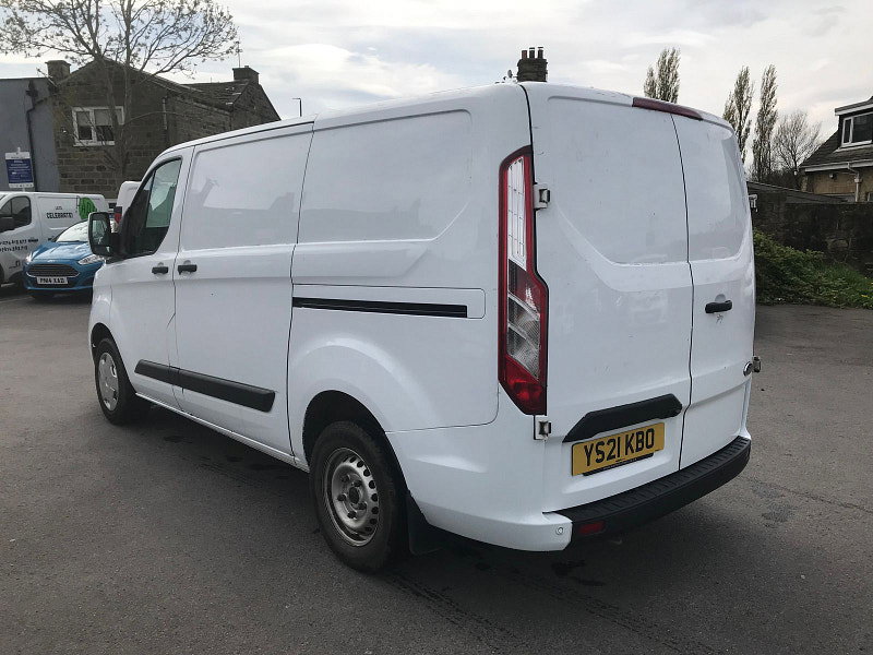Ford Transit Custom 2.0L 300 Trend EcoBlue Diesel Manual Euro 6 (104 bhp) 5dr Manual 2026