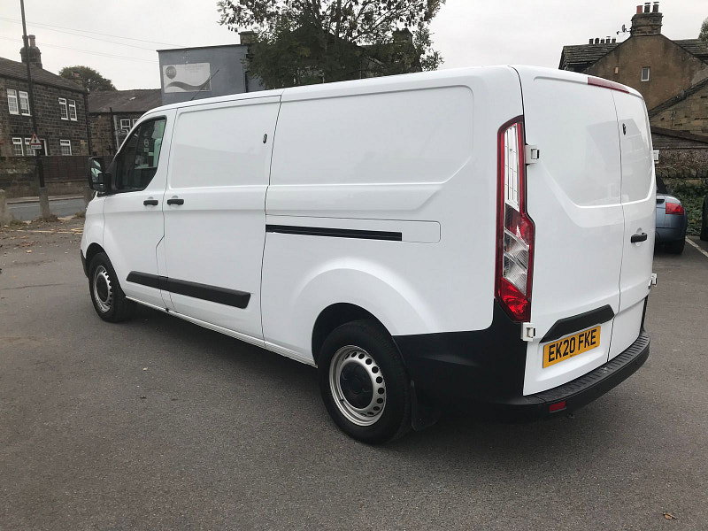 Ford Transit Custom 2.0L 320 Leader EcoBlue Diesel Manual Euro 6 (128 bhp) 5dr Manual 2026