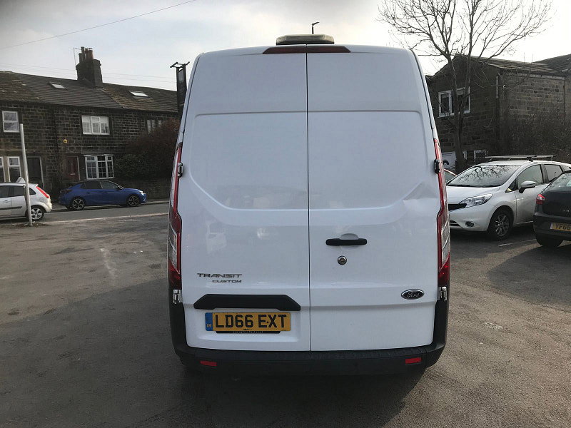 Ford Transit Custom 2.0L 340 HR P/V Diesel Manual Euro 6 (129 bhp) 5dr Manual 2026