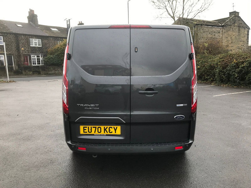 Ford Transit Custom 2.0L 340 LIMITED P/V ECOBLUE Diesel Manual Euro 6 (128 bhp) 5dr Manual 2026