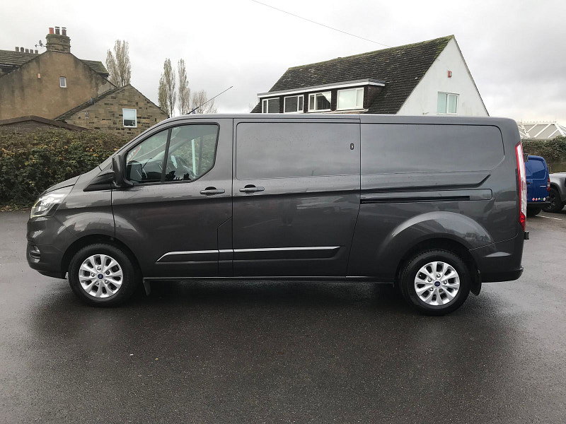 Ford Transit Custom 2.0L 340 LIMITED P/V ECOBLUE Diesel Manual Euro 6 (128 bhp) 5dr Manual 2026
