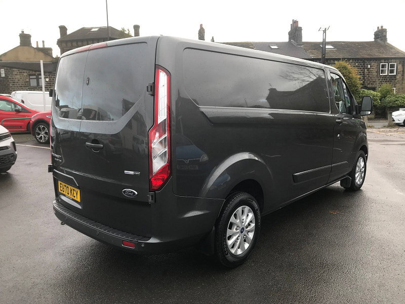 Ford Transit Custom 2.0L 340 LIMITED P/V ECOBLUE Diesel Manual Euro 6 (128 bhp) 5dr Manual 2026