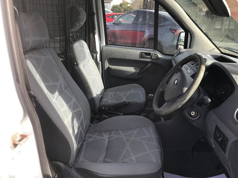Ford Transit Connect 1.8L T200 LR P/V Diesel Manual Euro 4 (75 bhp) 5dr Manual 2026