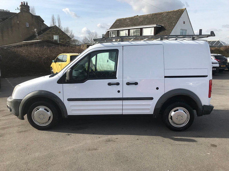 Ford Transit Connect 1.8L T200 LR P/V Diesel Manual Euro 4 (75 bhp) 5dr Manual 2026