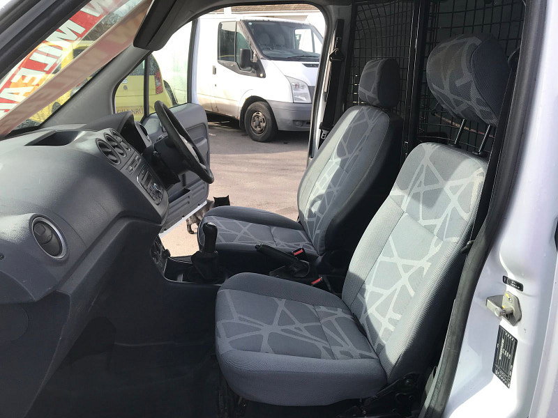 Ford Transit Connect 1.8L T200 LR P/V Diesel Manual Euro 4 (75 bhp) 5dr Manual 2026