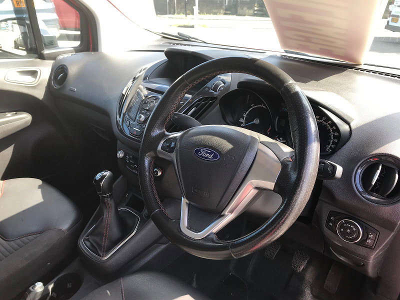Ford Transit Courier 1.5L SPORT TDCI Diesel Manual Euro 6 (94 bhp) 5dr Manual 2026