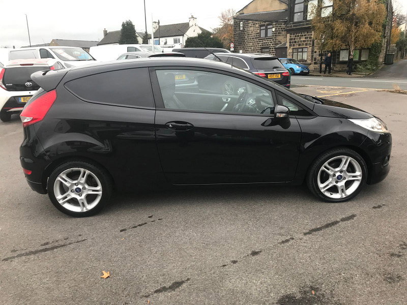 Ford Fiesta 1.6L Sport TDCi 3dr Diesel Manual Euro 5 (95 bhp) 3dr Manual 2026