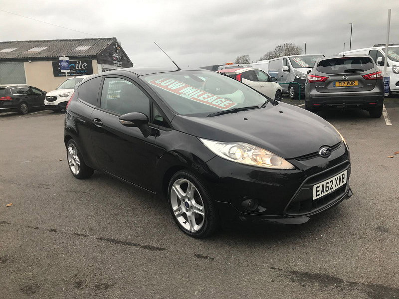 Ford Fiesta 1.6L Sport TDCi 3dr Diesel Manual Euro 5 (95 bhp) 3dr Manual 2026
