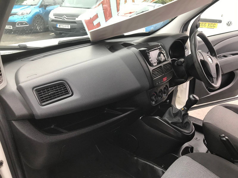 Fiat DOBLO CARGO 1.2L 16V MAXI MULTIJET II Diesel Manual Euro 6 (95 bhp) 5dr Manual 2026