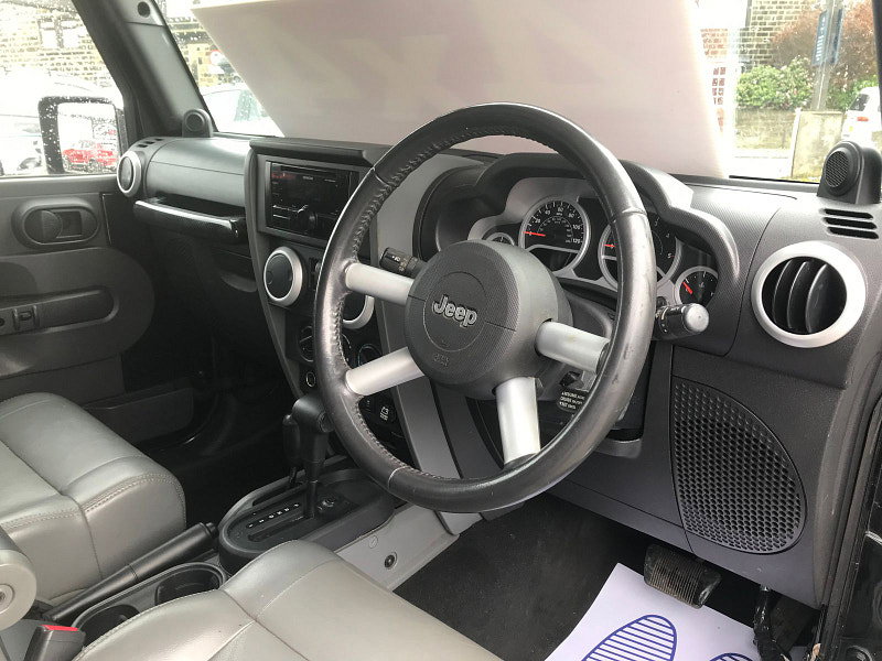 Jeep Wrangler 2.8L CRD ULTIMATE 2dr Diesel Automatic Euro 4 (174 bhp) 2dr Automatic 2026